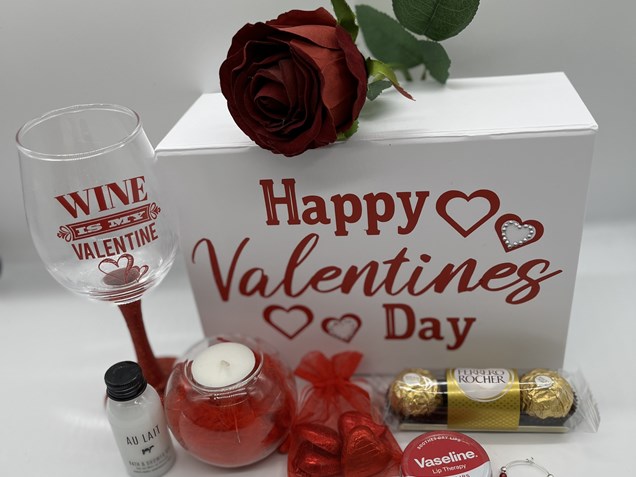 Medium Valentines gift box filled image