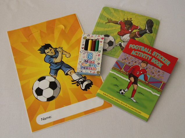 Football party loot bags - filled image
